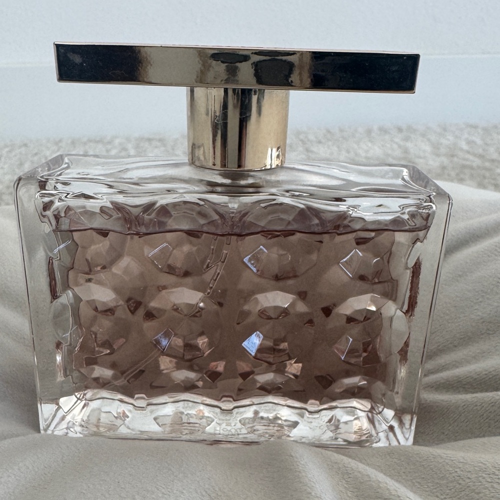 VERY HOLLYWOOD by MICHAEL KORS 3.4 FL oz / 100 ML Eau De Parfum Spray - Preowned - Picture 2 of 6